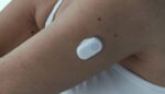 GlucoModicum Sofio needle-free glucose monitor (1)